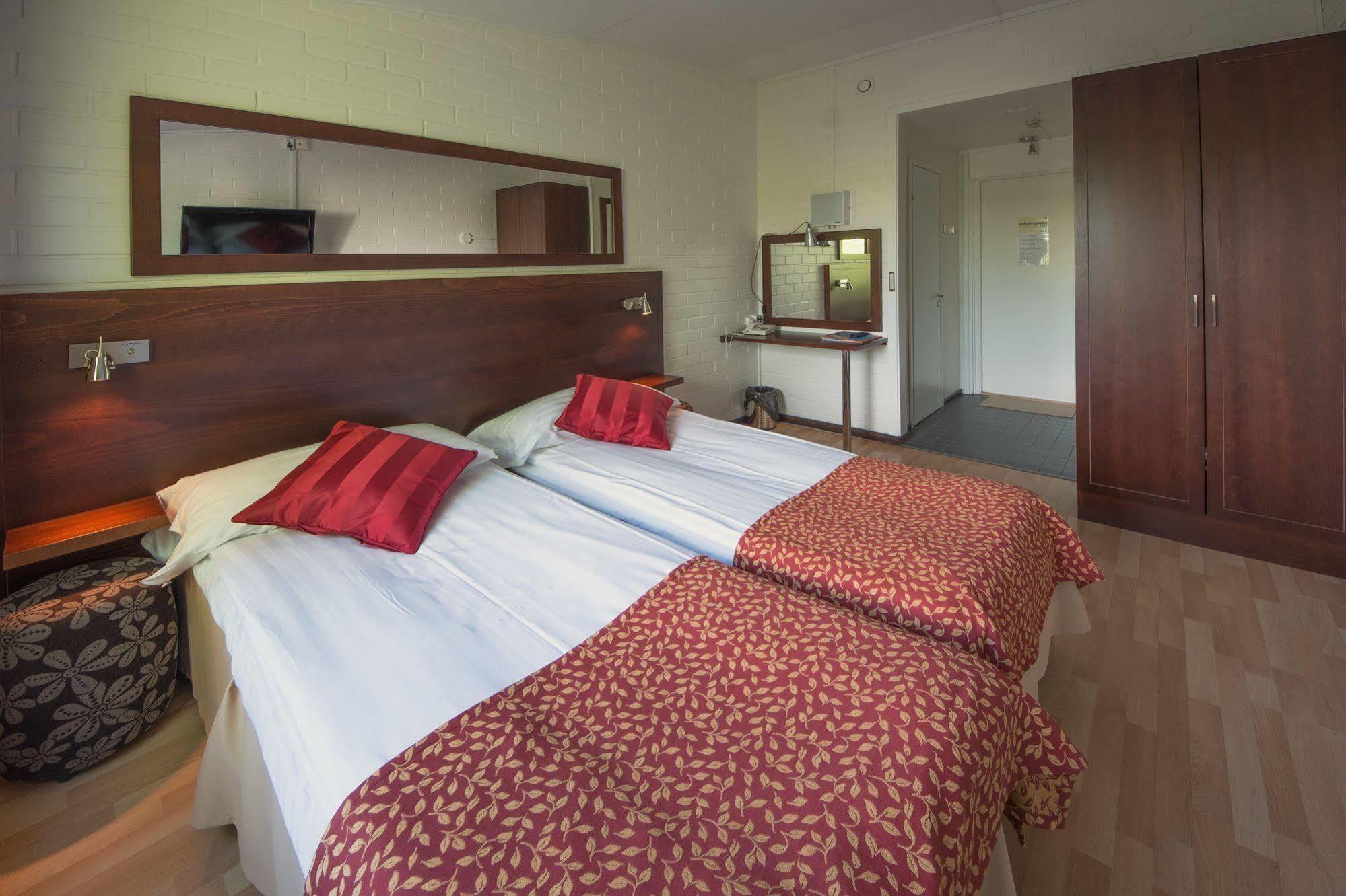 Lomakeskus Kuntoranta Hotel Varkaus Bagian luar foto